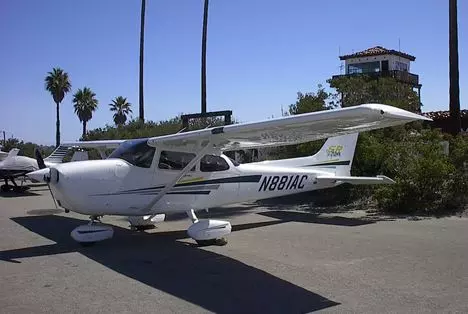 N881AC